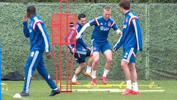 三角连线 三角连线